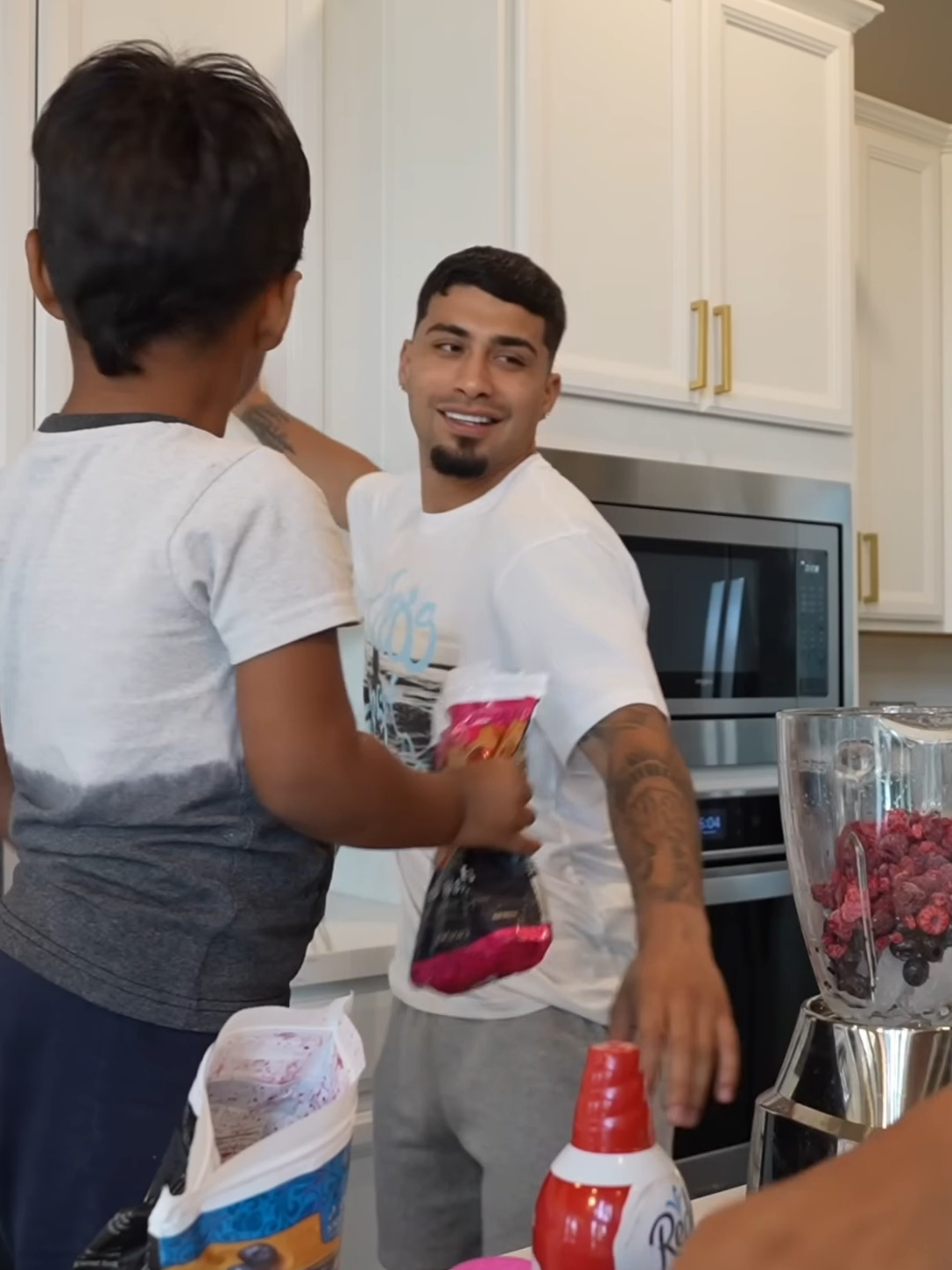 Family's Fun Smoothie_ Kitchen Chaos & Delicious Results! #TheTrenchFamily  #FamilyDrama  #MiniSeries  #FunnyFamily  #EvilTwin  #FYP  #ViralNow  #WatchTillEnd