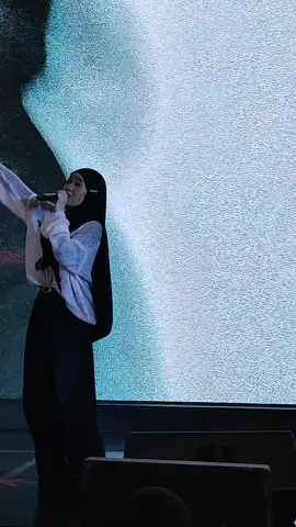 @tiffanykenanga  .  .  .  .  #fypシ゚ #viraltiktok #nyanyibareng #konsermusik #bekasihits 