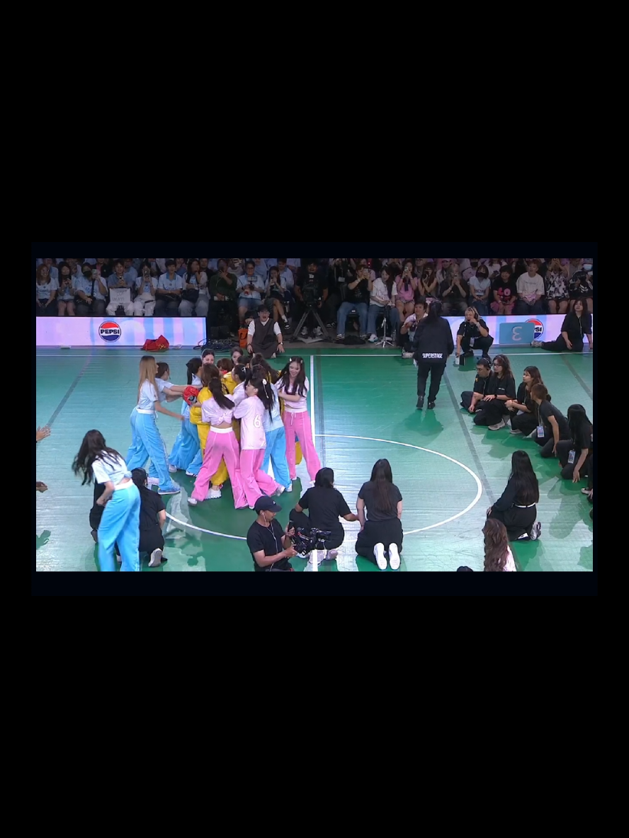 Girls Cup Semi Game Sumo Fight #ormkornnaphat #linglingkwong #lenamiu #enjoyjune #fyp 