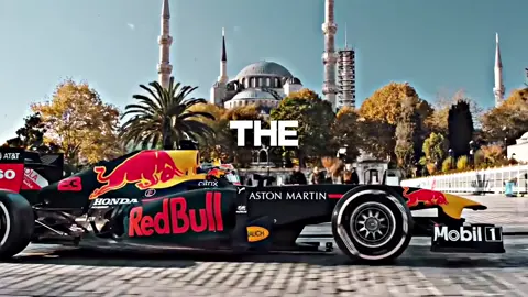 best city in the world but you guys aren’t ready for this convo yet || #fyp #istanbulgp #formula1 #alexalbon #pierregasly 