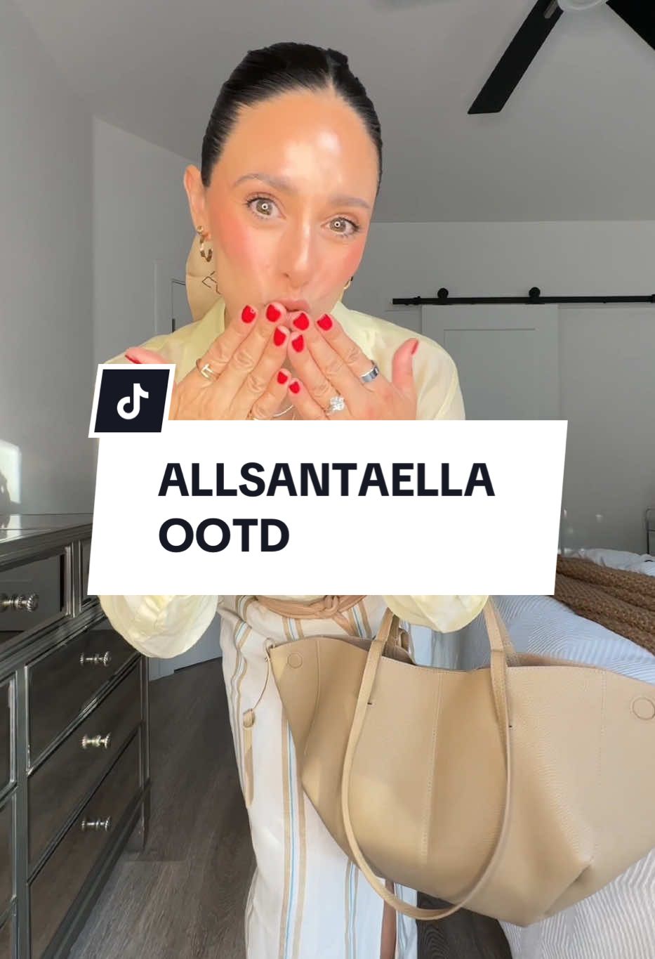 OOTD check ✨ Flats from Miu Miu, skirt from Madewell, the Jessica belt from ALLSANTAELLA, shirt from Zara, and finishing with the Serenity bag from ALLSANTAELLA. Effortless, timeless, and chic. #OOTD #ALLSANTAELLA #TimelessWardrobe #EffortlessStyle #capsulewardrobe 