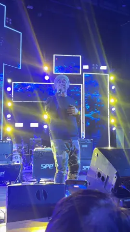 ออกมาคืนนี้ฉันไม่ได้ตั้งใจมาเที่ยว