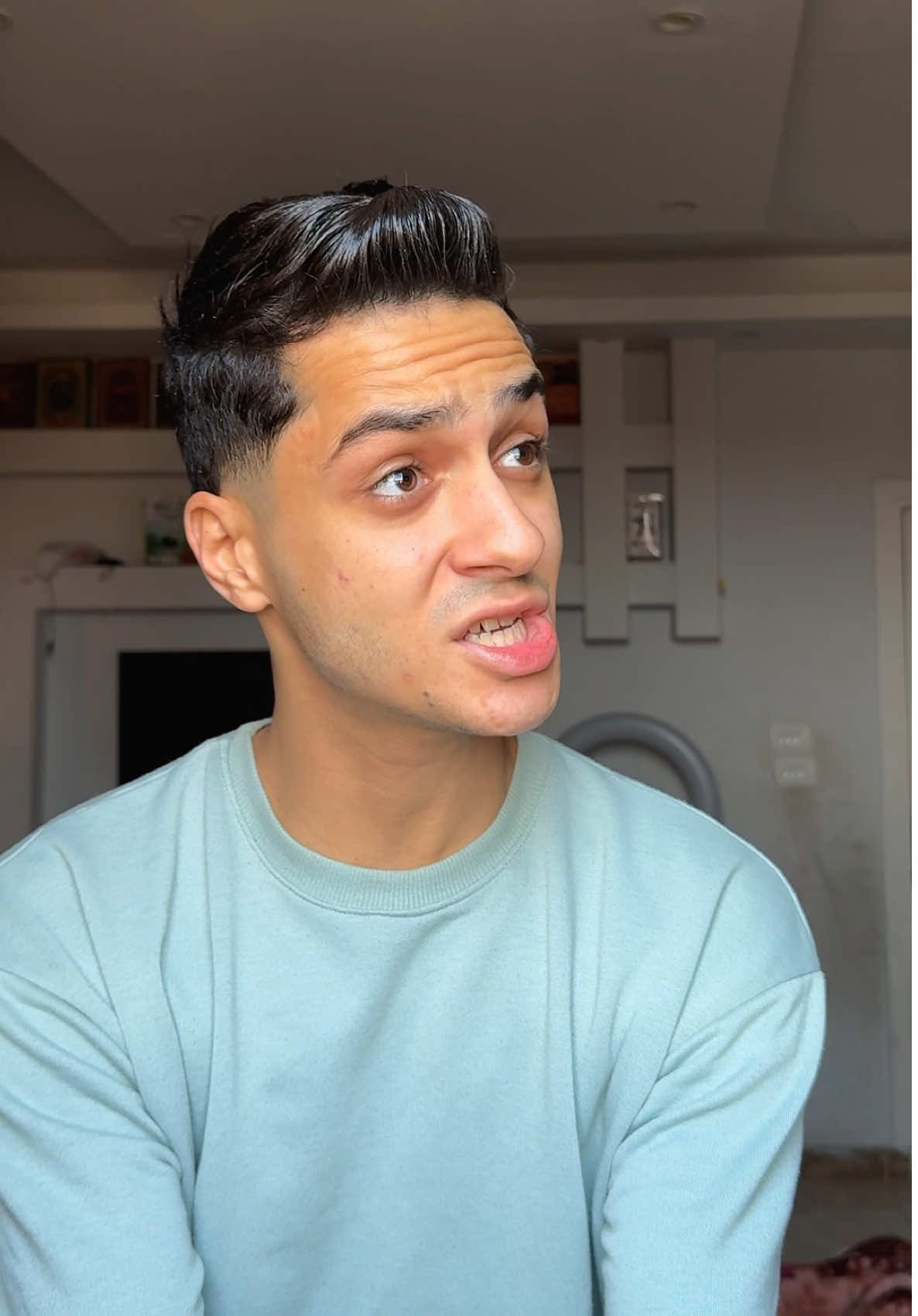 معاك فلوس كام دلوقتي !👀😂😂😂😂.. #ابودم_خفيف🌹 . 