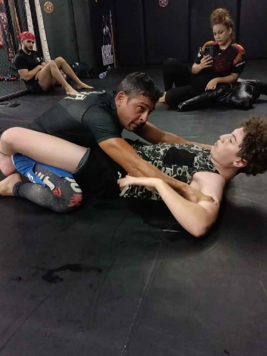 grappling open guard part 2/2 #grappling #jujutsu #martialarts #fyp #dzpower 