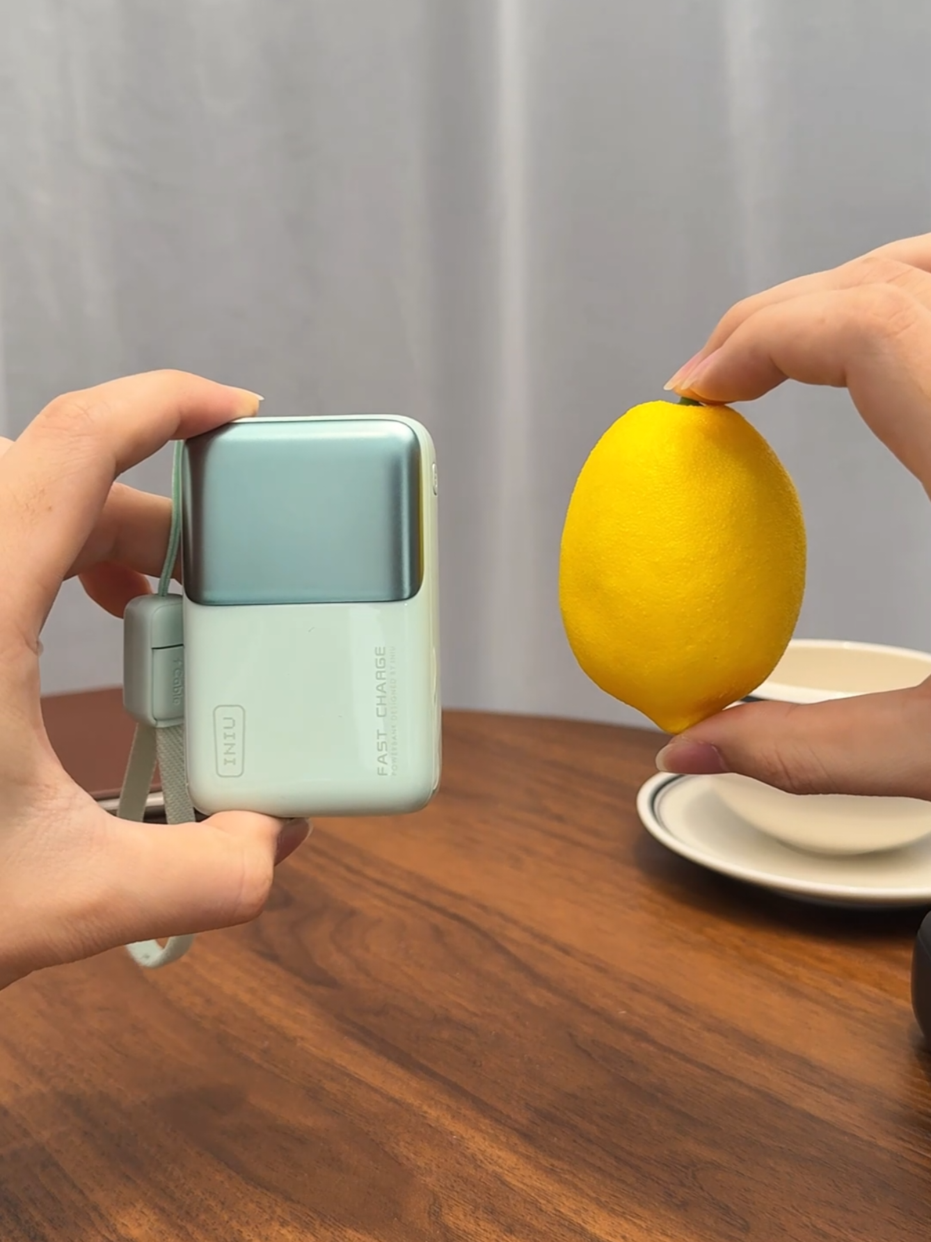 10000mAh powerbank. #iniuzapmini #iniu #powerbank #tiktokshoplabordaysale #tiktokmademebuyit 