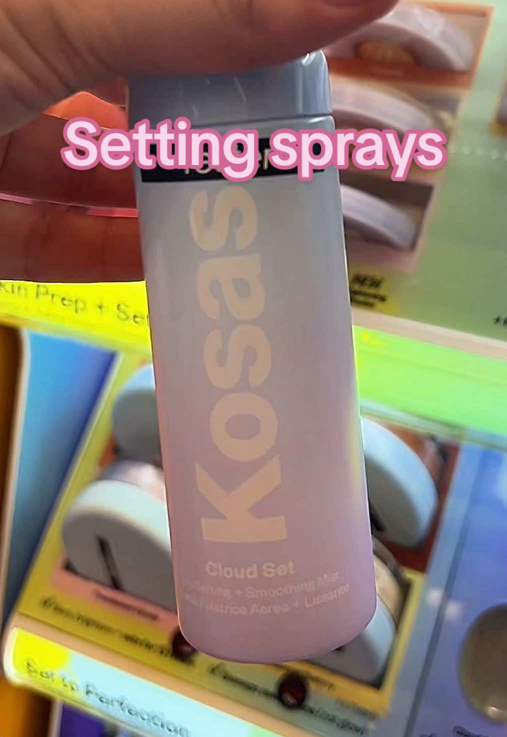 شنو المنتجات الي تستخدمونها حق الدوام؟ عشان نبدي سلسلة حق اشياء الدوام🤍🤍🤍