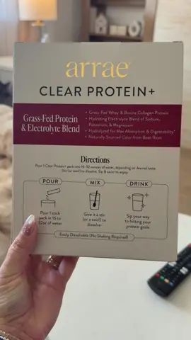 Has anyone else tried this clear protein and did you use room temp water? I feel like maybe the cold water is not working to dissolve it 😢 send suggestions plz 