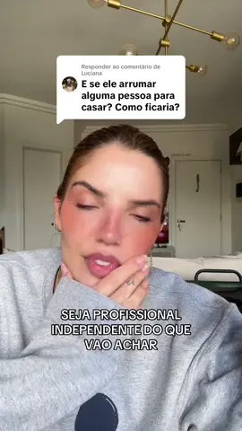 Respondendo a @Luciana trabalho como ASSESSORA e nao como esposa…