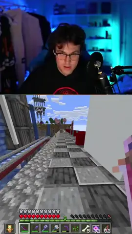 #mafanyaking на #Twitch | КСЕПОМ ПРИШЕЛ БИТЬ Е.АЛО #twitchstreamer #mafanya #Minecraft #freakland #мафаня #майнкрафт #фрикленд