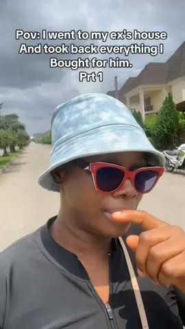 I went to my ex's house few days ago and collected every single thing l ever bought for him during the cause of our relationship. Don't call it petty or me been bitter, if a man did the same, society would clap for him. Stop the double standards. I'm not a charity organization. Once the relationship ends, so does every investment. #foryoupage #creatorsearchinsights  #foryoupage  #povs 