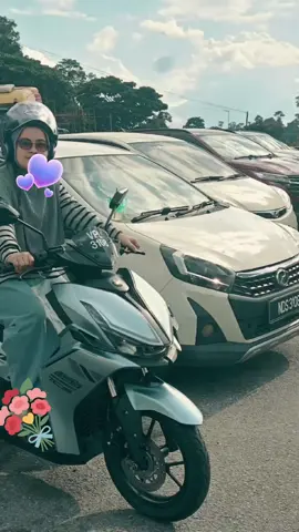 alhamdulillah... 🤲🏻 310811... 3108 tarikhnya... 1 1 itu lah KAMU yang satu satunya TEMAN yang sentiasa disisi... genap 14 tahun usia kita... hepi anniberseri sayang... 😘😘😘 akan cuba semampuku untuk HIDUP bahagia - kannmu🫶🏻  muahckit... 🫣 #happyanniversary #foryoupage #fyp #1kfollowers❤️❤️🙏 #mylove 