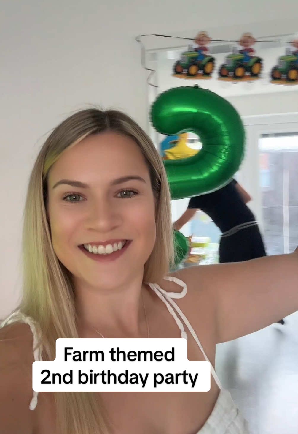 All the decorations and prep for my son’s 2nd birthday party! He is absolutely farm, tractor and animal obsessed so it made so much sense to have a farm themed party & he had the best time 🐮🐷🚜 #2ndbirthday #toddlerbirthday #birthdayparty #mumtips #toddlermum 