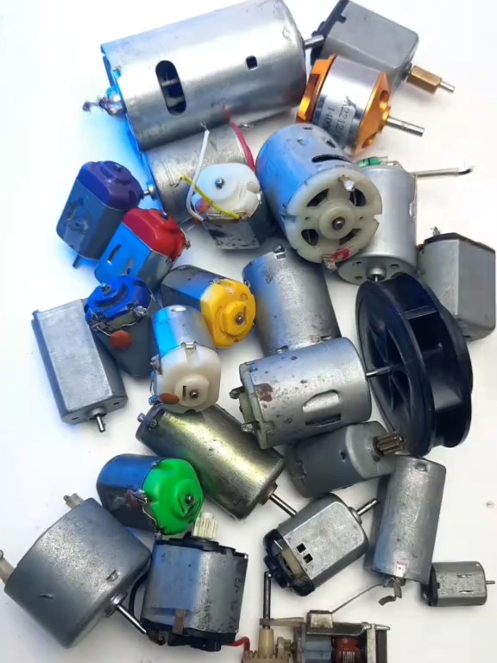 DC MOTOUR 24V-12V-6V