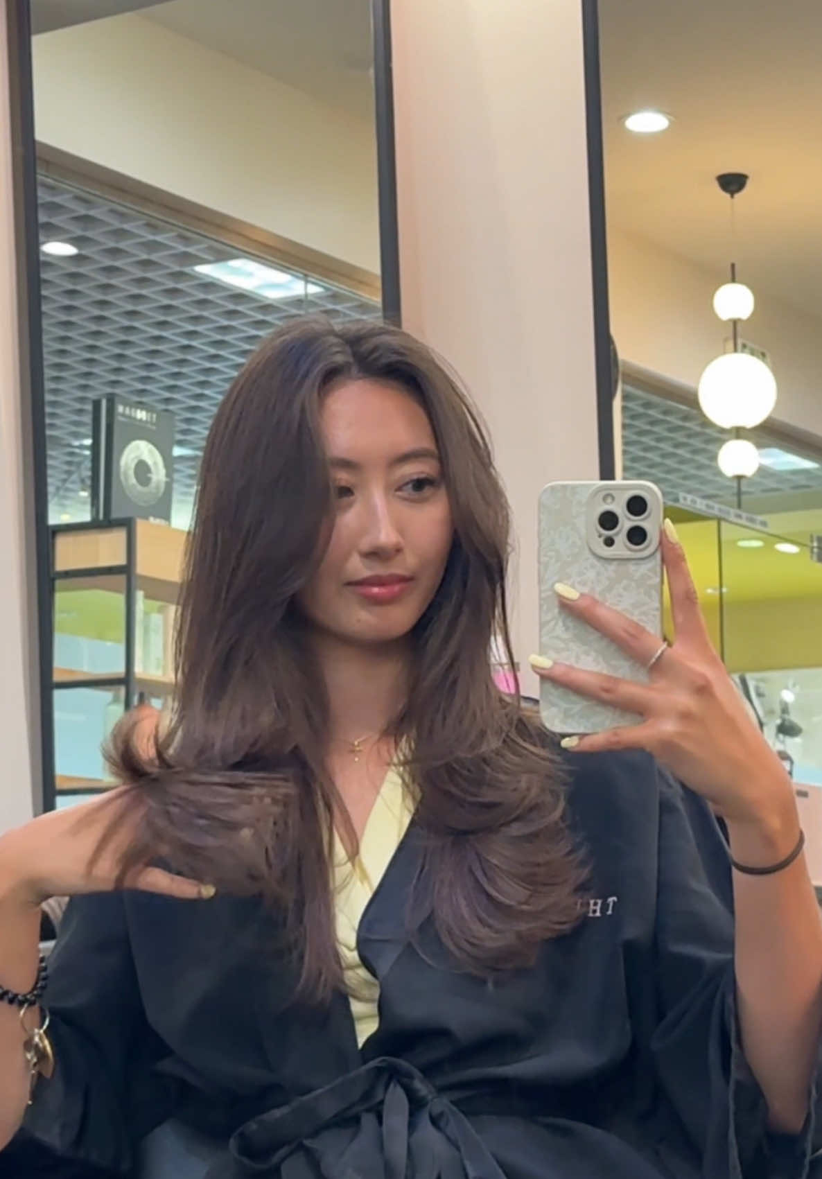 Accidentally got the perfect hair cut in ktown @Theodora Hair Studio !! Thank you @the_subeen | LA hairstylist !!! You’re the best 🫶🫶  #koreanhairsalon #perfecthaircut #longlayeredcut #ktownla #hairtransformation #theodorahairstudio #layeredhaircut #asianhair #comewithmetothehairsalon #hairtok 