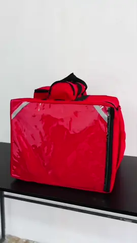 Mochila térmica 45L ideal para motoboys 🚀 #achados  #Motoboy #Delivery  #MochilaDelivery #bolsatermica @G-Menas01 PROJEJA SUA MOTO
