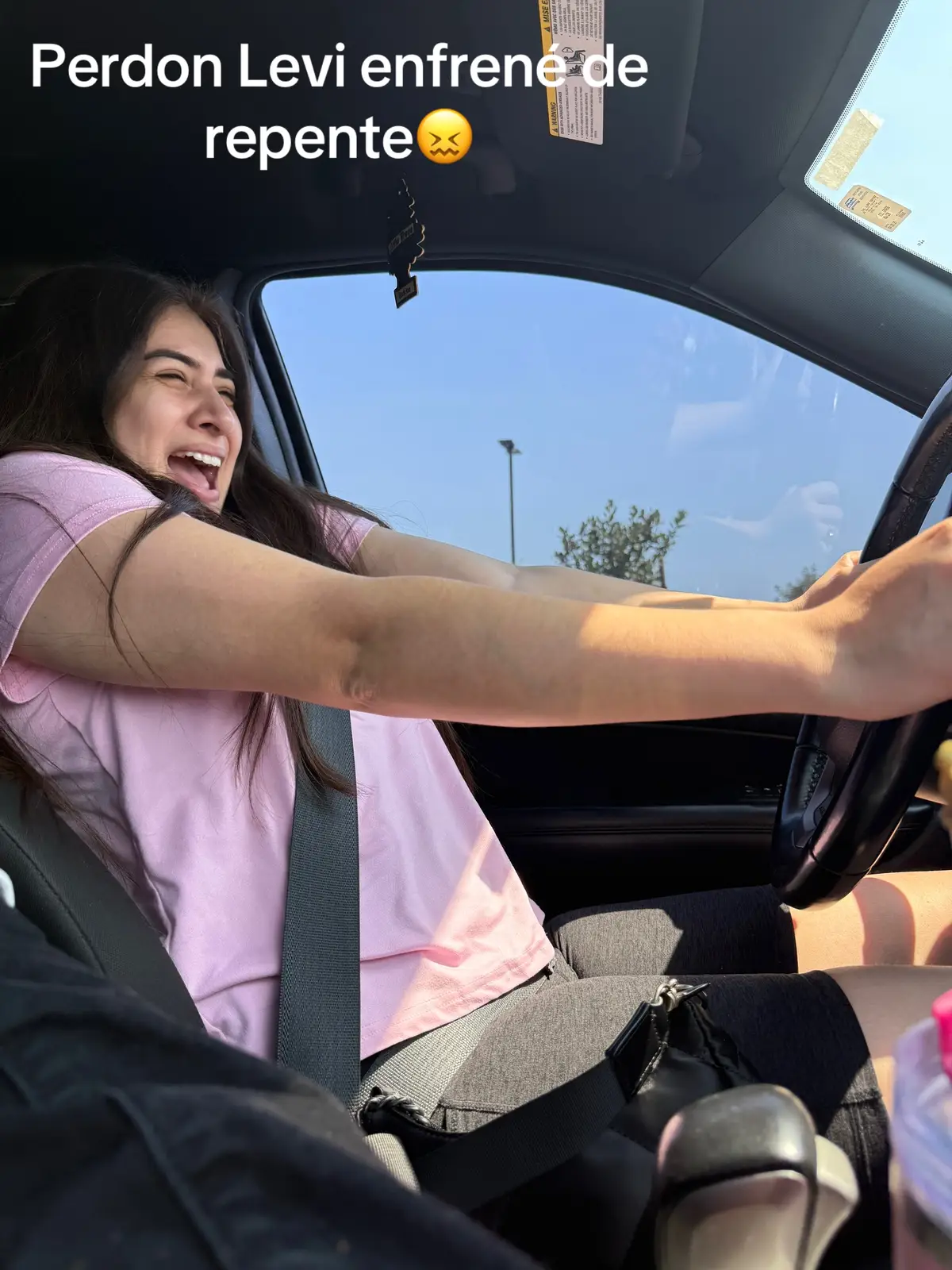 Perdon levi 🥲😂 #funnyvideos #spanishtiktok  @Ne$$A /SAHM_3 