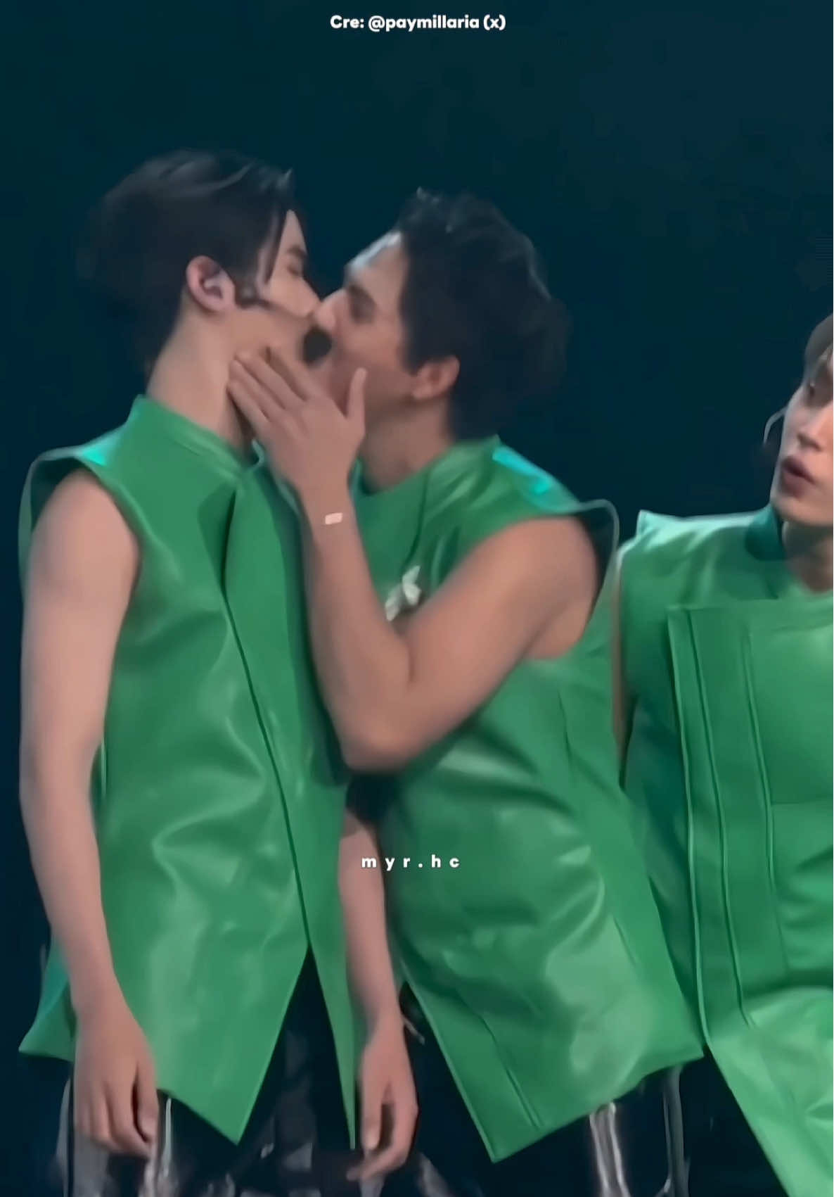 À m thách anh =)))))) #winnysatang #satangkittipop #winnythanawin #satangks #winynny 