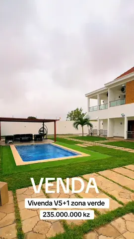 VENDER: VIVENDA V5+1 NA ZONA VERDE - BENFICA Vivenda V5+1 de alto padrão localizada no Benfica (Zona Verde), em rua asfaltada a 200 metros do novo Hospital do Grupo Isabel Fançony, disponível para vender. Descrição do imóvel: - 5 Quartos (3 suítes) - 1 Escritório - 2 Salas de estar - Cozinha moderna totalmente equipada - Sala de câmaras de vigilância. Anexo: - Suítes - Cozinha externa - Sala de cinema - Arrecadações. Extras: - Piscina - Espaço gourmet - Estacionamento coberto para até 12 viaturas - Cerca elétrica - Câmaras de vigilância - Gerador. Valor de Venda: 235.000.000 AOA Para mais informações, entre em contacto. ☎️+244 941424213 ☎️+244 934 205 341