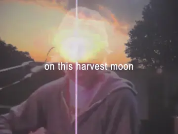 Harvest Moon - Elliott Smith (Neil Young Cover)            ⋆✴︎˚｡⋆           ⋆✴︎˚｡⋆           ⋆✴︎˚｡⋆                            i bought a neil young cd so this felt necessary to post 🤗 i remember how i cried the first time i listened to this LOL bg(digicam): @windwillcarry #elliottsmith #neilyoung #indie #music #elliotsmith 