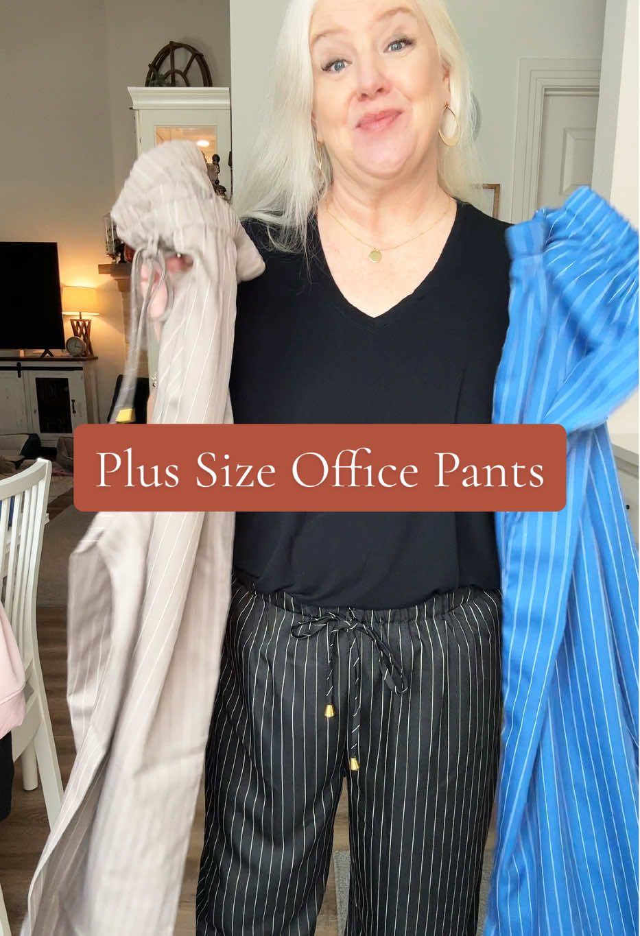 Step out in comfort and style with these lightweight wide-leg plus size pants! Perfect for the office or a night out. #PlusSizeStyle #WideLegPants #ClassyAndComfy #WorkwearFashion #EveningOutFit 