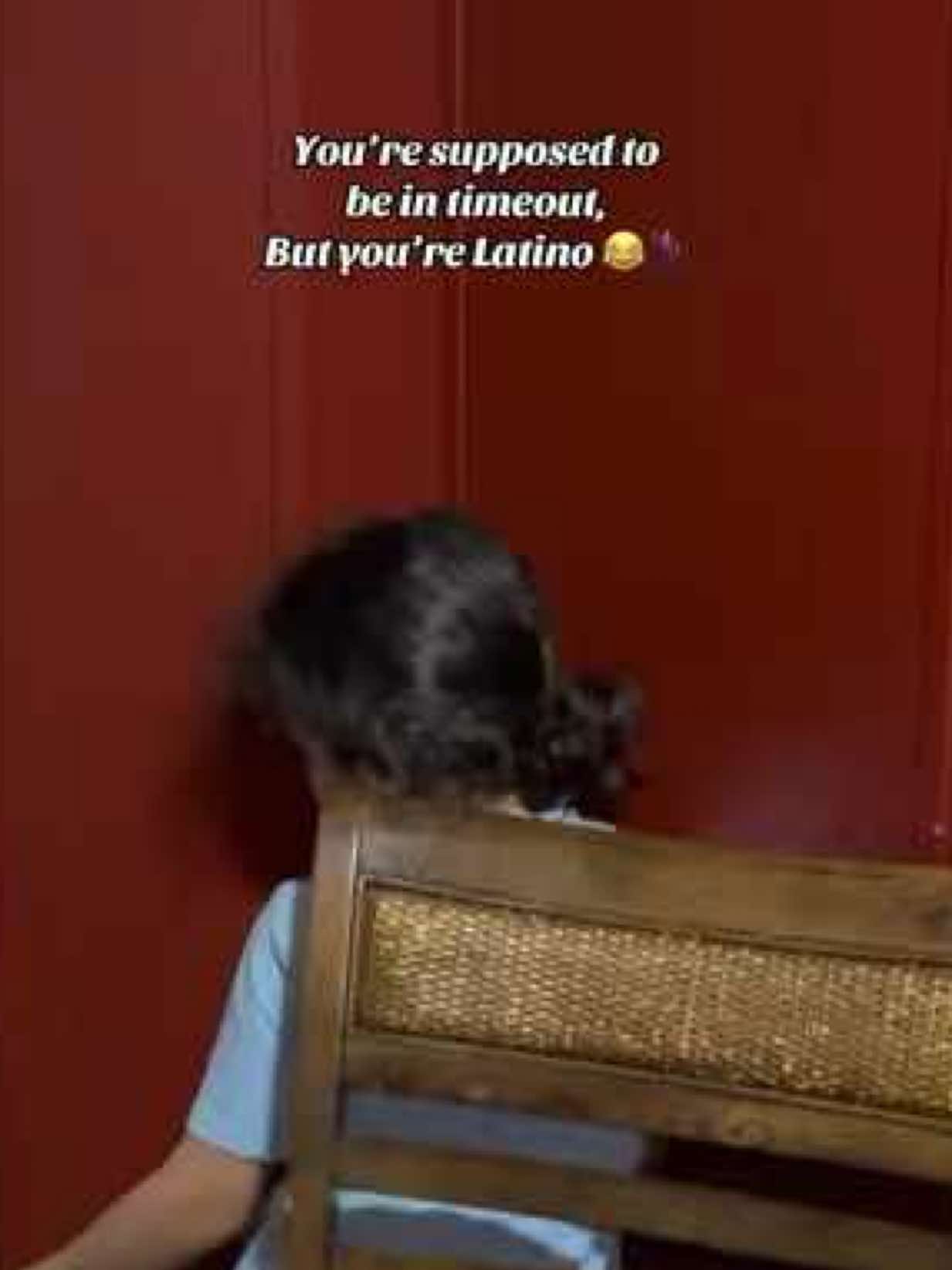 He was supposed to stand there quietly in timeout 😂 But his sister was over there practicing her Quince dance💀. He just couldn’t resist 😂 #timeout #lifewithkids #kidsbelike #dancing #latino 