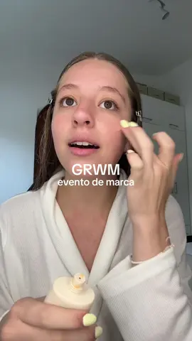 Arréglense conmigo para ir a un evento de @ISDINMEXICO 🤍 y después cenar con mi novio! #grwmmakeup #maquillajetutorial #makeup 