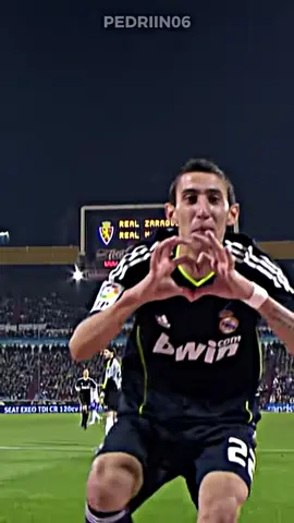 AS MAIORES LENDAS DO FUTEBOL ESCOLHERAM, MESSI OU RONALDO? #futebol #cristianoronaldo #messi #edit 