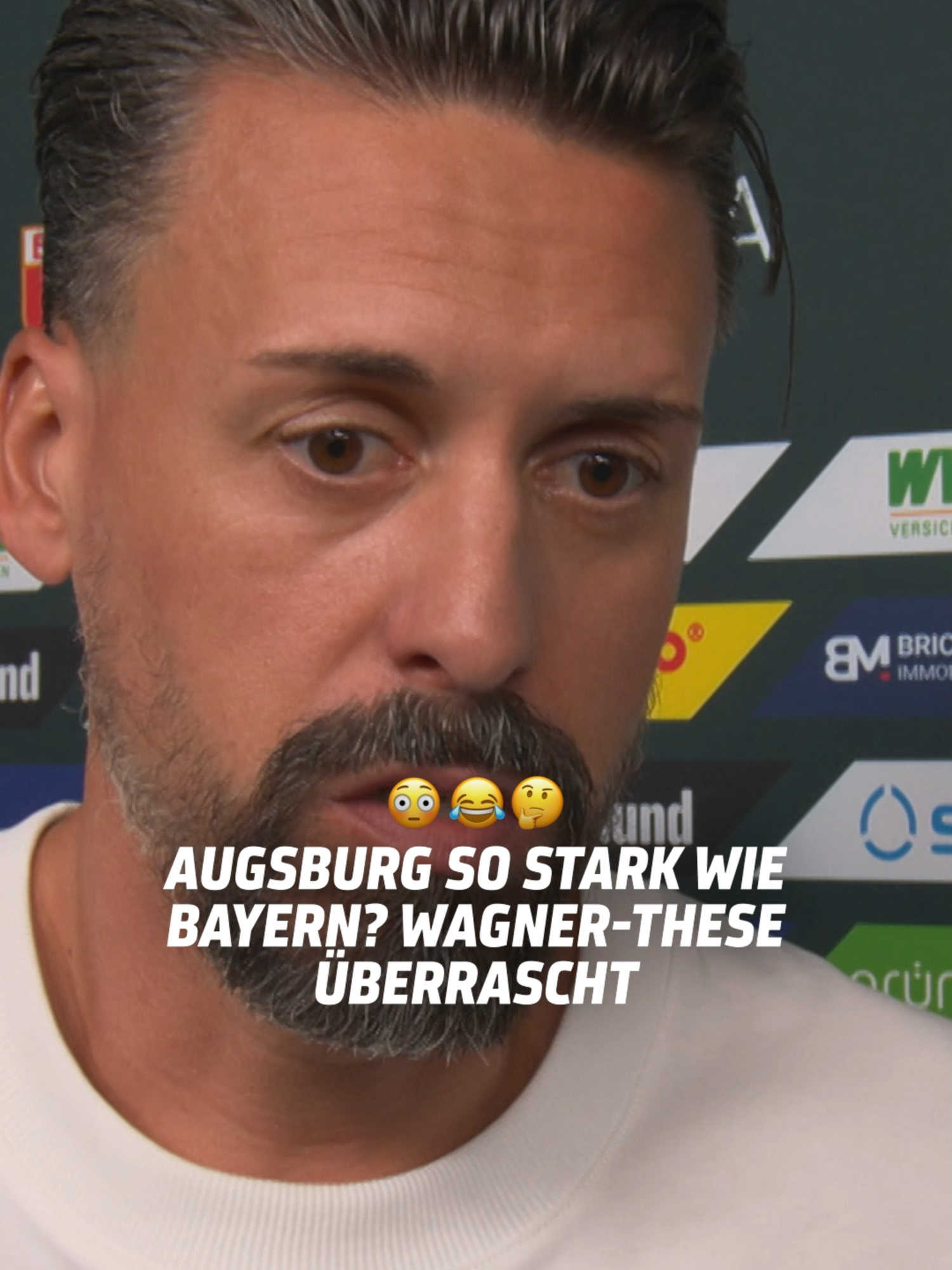Das dürfte wohl eine sehr exklusive Meinung sein – wie seht ihr das? Ist Augsburg qualitativ genauso stark wie der FC Bayern? Sind die Augsburger auf jeder Position mindestens so gut besetzt wie der deutsche Rekordmeister? 🤔 #sport1news #sport1 #bundesliga #fcbayern #fcaugsburg #sandrowagner