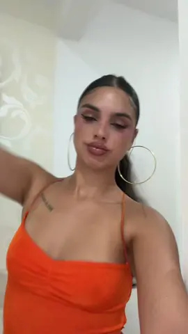Loka q se joda a mi me encanta el tipo ese 