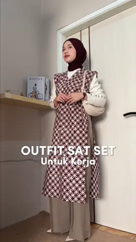 Gatau lagi, vest ini bener2 kepake buat berbagai kegiatan akuuu @En.enku @Rawhijab #vest #vestbatik #longvest #vestwanita 