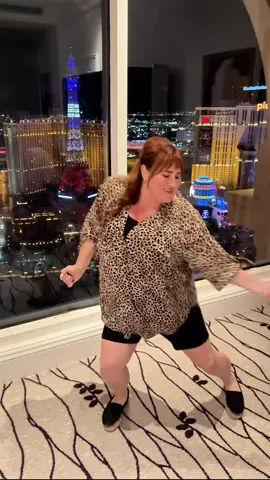 Hallway hustle ➡️ jackpot view 🎰🌟 #vegasbaby #bellagio #stripviews #lasvegas  Dc: @Jhaedon James 