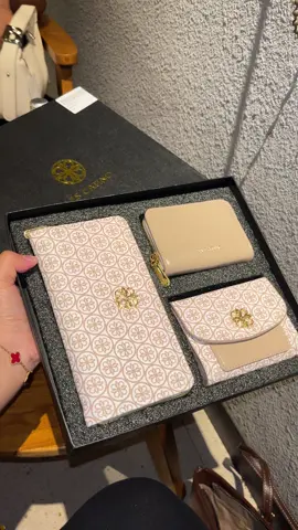 #dompet #dompetwanita #dompetlipat 