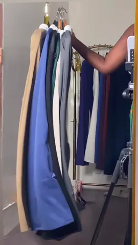 Joggings unité 4000 deux 7000 frs 