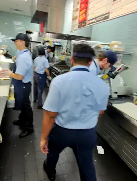 Too fast with the counter wiping! Lol @Griffin Hommel #jerseymikes #fyp #meta #oops #funny 