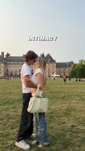 the summer I had to go see about a girl  #goodwillhunting #Relationship #couple #sparks #robinwilliams 