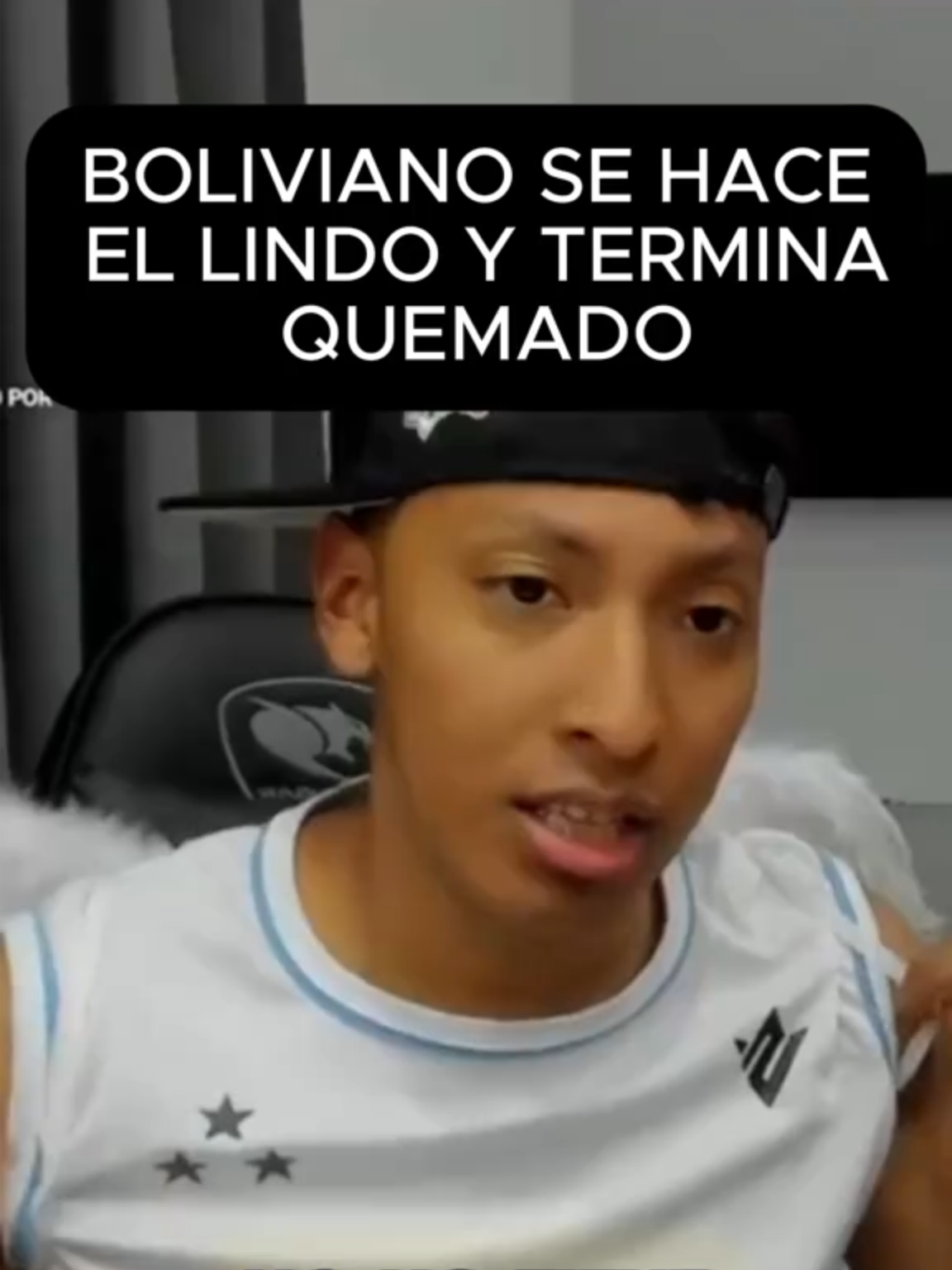 Por hacerse el lindo 😂 #paratiiiiiiiiiiiiiiiiiiiiiiiiiiiiiii #parejas #bolivia🇧🇴 #fyp #tinymedrano