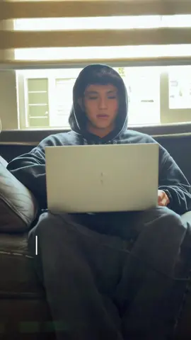 0 #moda #StreetStyle #streetwear #ZERA #blog 