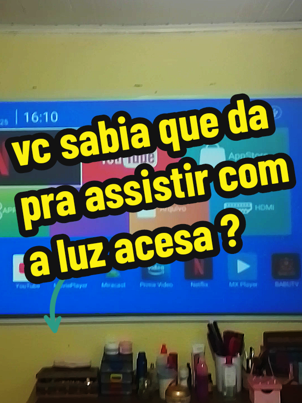 assista com qualquer projetor, com luz acesa, cortina aberta, sem ter que ficar no ambiente escuro para assistir....  Tela de projeção  assista como se tivesse num verdadeiro cinema.... #tela #twlaprojetor #cinema #cinematic #tiktokshop 