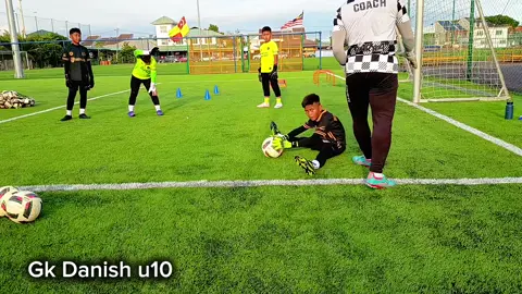 GK Danish u10 #hangbuathangdapat #mioarmygoalkeepertrainer #goalkeeper #goalkeepertraining #goalkeeperdevelopment 