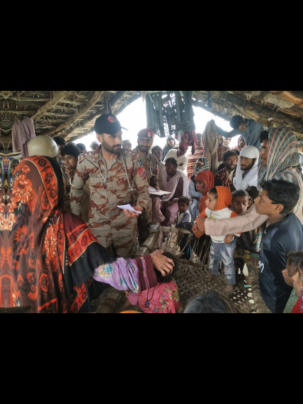 #creatorsearchinsights  دوست وہ جو مصیبت میں کام آئے. یقینا ً پاک آرمی ہی ہماری ماؤں کے وہ بیٹے ہیں جو ہر مشکل میں پاکستانی عوام کے کام آتے ہیں. #pakistanzindabad🇵🇰🇵🇰🇵🇰🇵🇰🇵🇰🇵🇰🇵🇰🇵🇰🇵🇰 #palestine🇵🇸 #kashmirbanegapakistan786🇵🇰 #pakarmy 