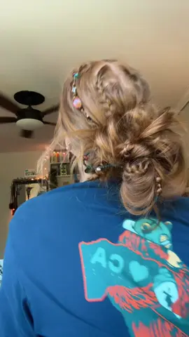 hairstyle of the day & it’s safe to say it’s my fav ever 🐛🍂