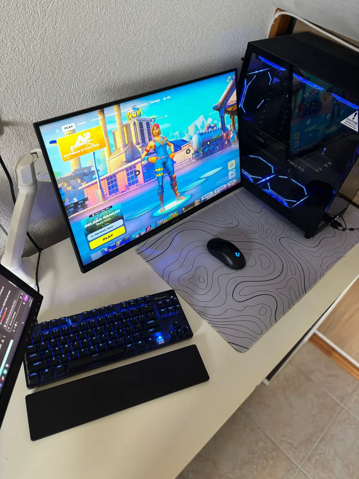 New mousepad soon🫣 #fortnite #fn #clips #setup #gaming 