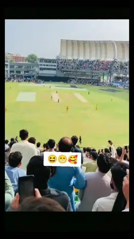Babar Azam brend 😆😁🥰#foryou#treding#babarazam#peshawarzalmi #عائلتي 
