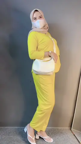 Say Oneset ya cakep poll cobain yuk cek kranjang kuning#rekomendasi #oneset #tren #ootdfashion #fyp 