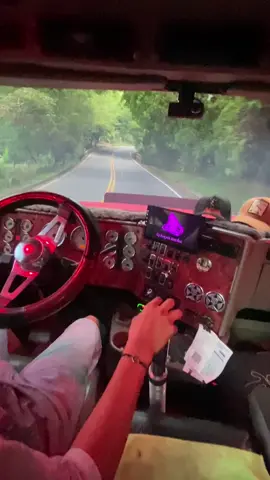 La oficina🦥 #eaglesacademy🦅 #mulasconestilo💎🇱🇷 #turberosdecorazón🥰🥰💯💪💪🚚💨🚛⛰️🏞️🛣️ #solocromo👺🚛 #solocumbias💛💚 