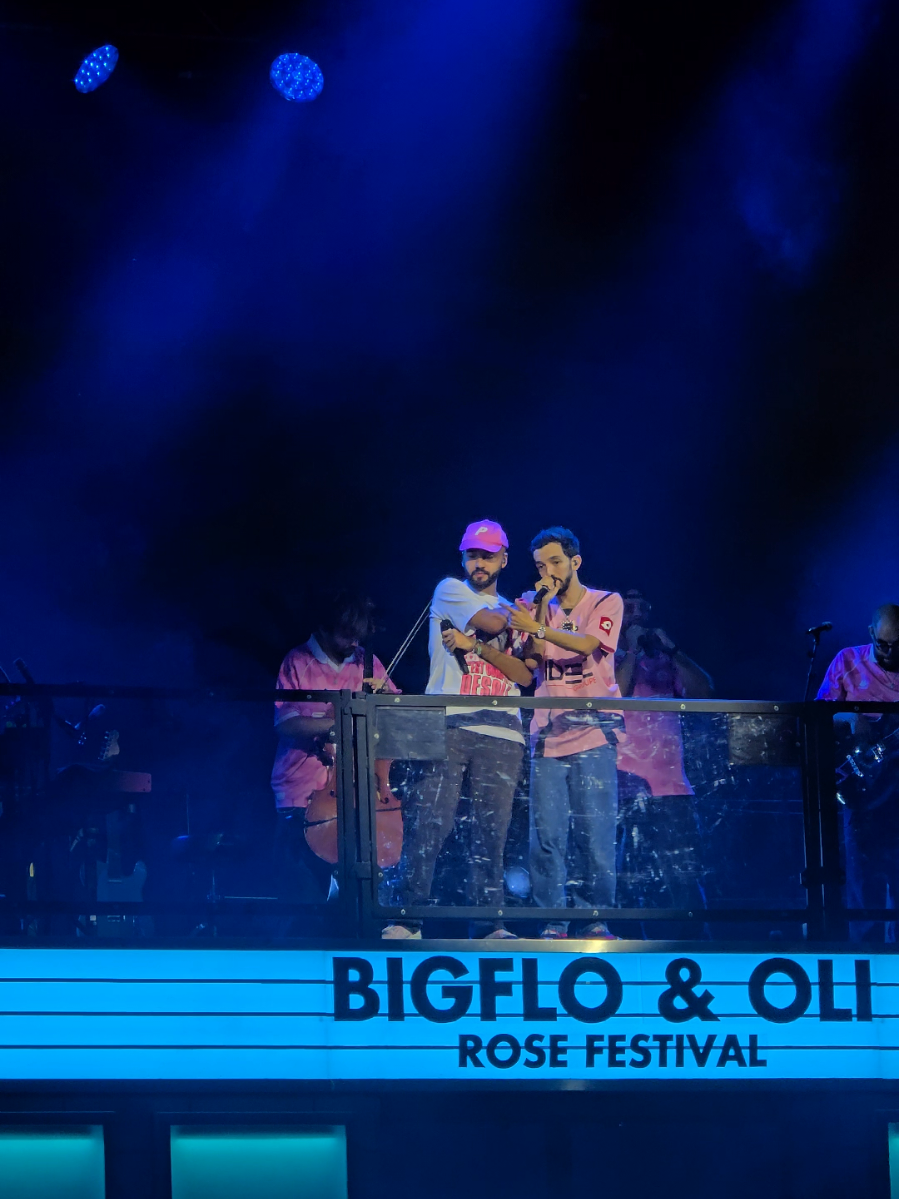 Peut etre un des plus beau refrain : aujourd hui @Bigflo et Oli @Rose Festival  . . . #toulouse #rosefestival2025 #bigfloetoli #rose #aujourdhui 