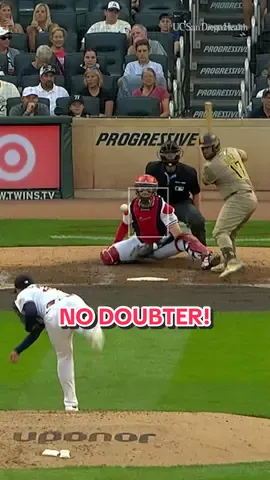 No doubter for Díaz! #MLB #baseball #highlights #homerun 