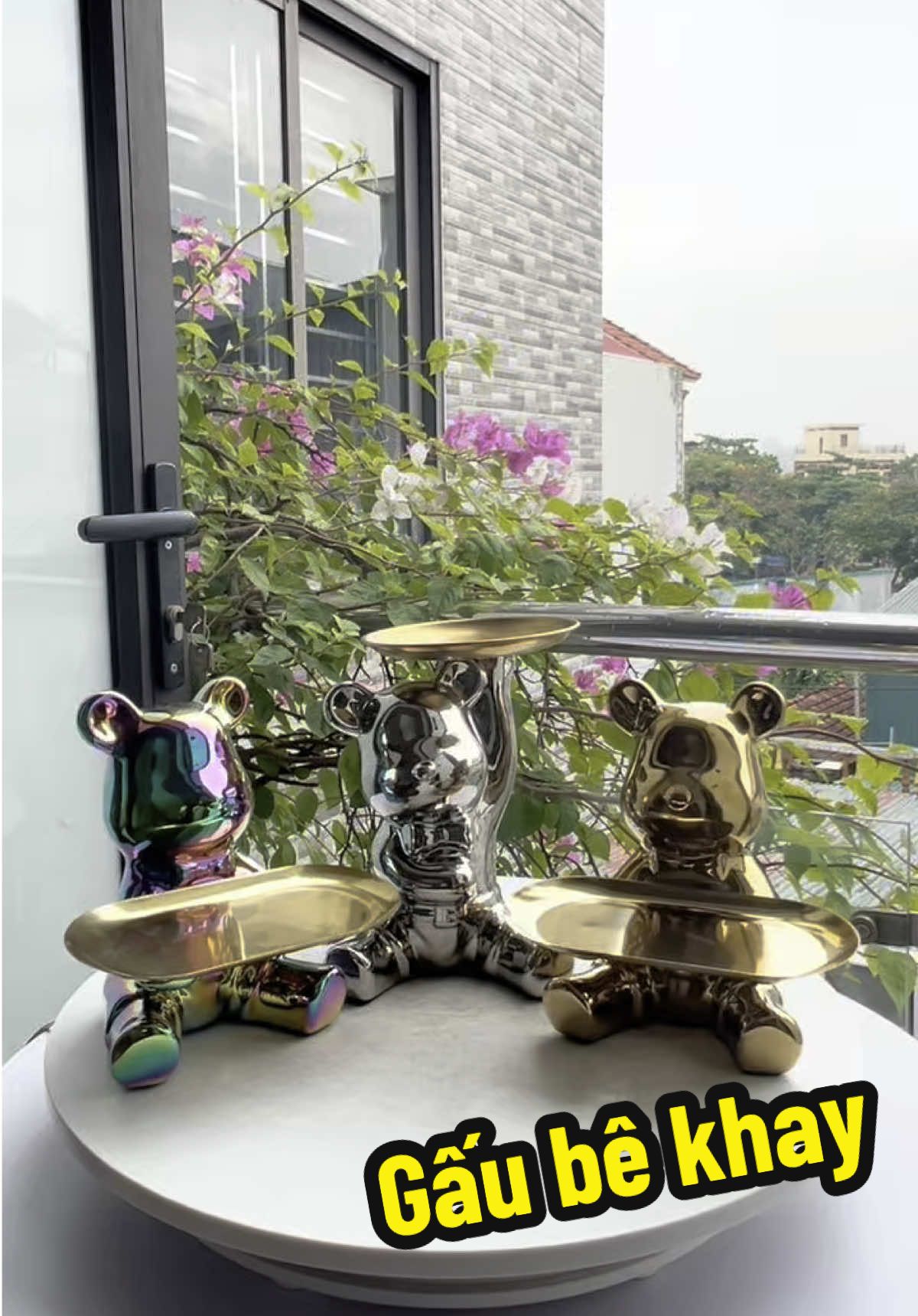 Gấu bearbrick bể khay#dotrangtri #noithattrangtri #tiktokxuhuong #decor #G2 .1308