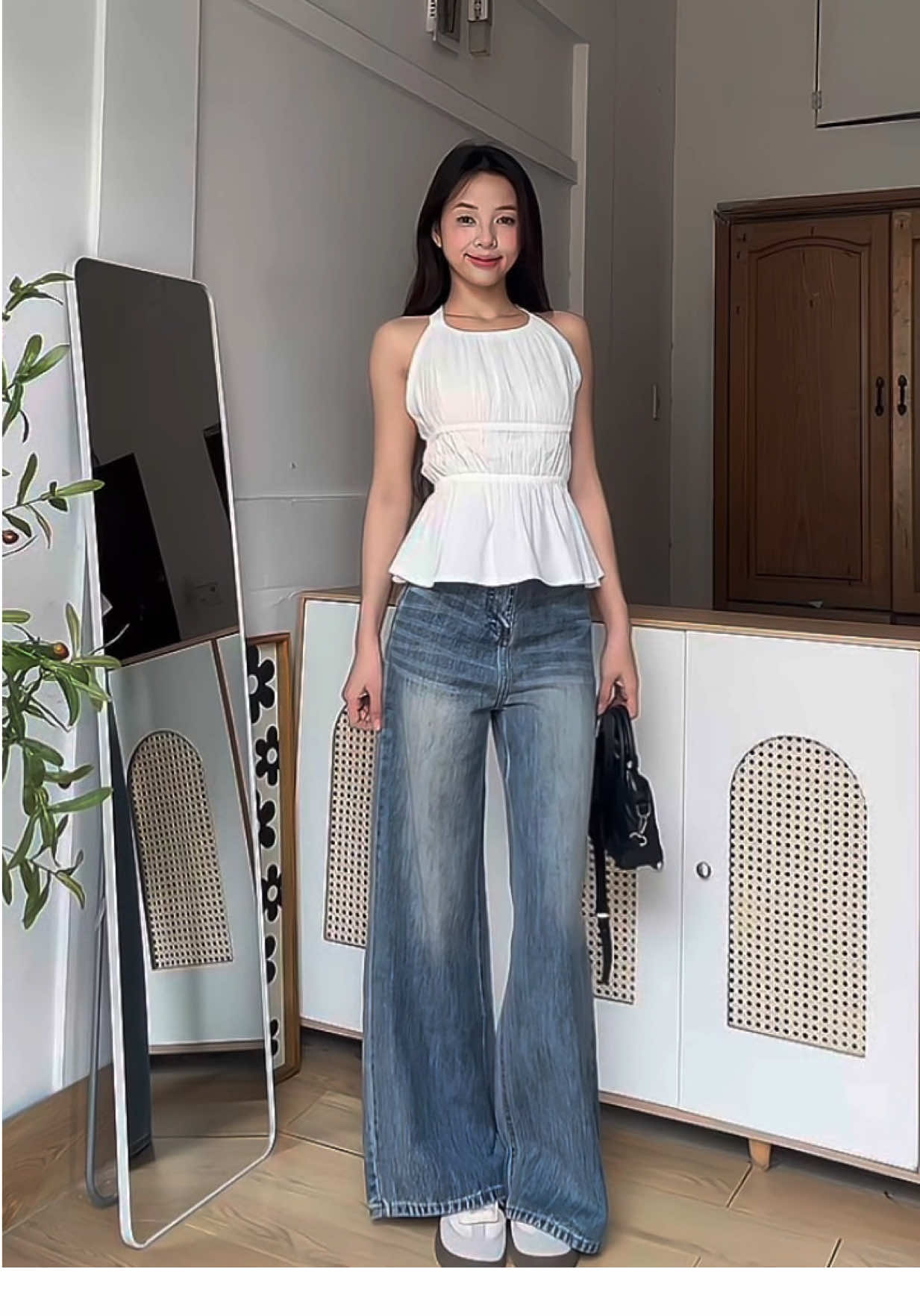 Mấy e áo yếm như thế này mặc xinhh #1m68review #kimeehouse #aoyem #aocoyem #aotrang 