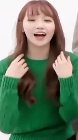 - ୭७ ׄ :: Chaewon fancam II Oioie :: @𐔌 . 𝓣ꫀׁׅłᦾ۪ჩ ˖ !¡ 🤍 :: I GOES TO YOU @TikTok  !!  . . . . . #Chaewon #fancam #fyp #izone 